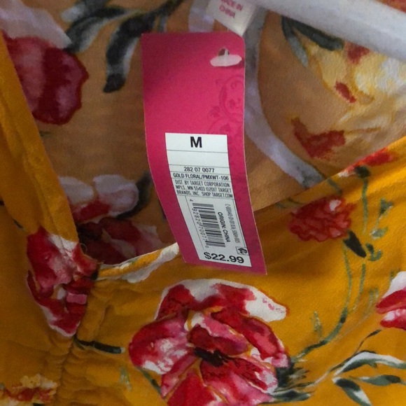 Xhilaration top - Picture 2 of 2